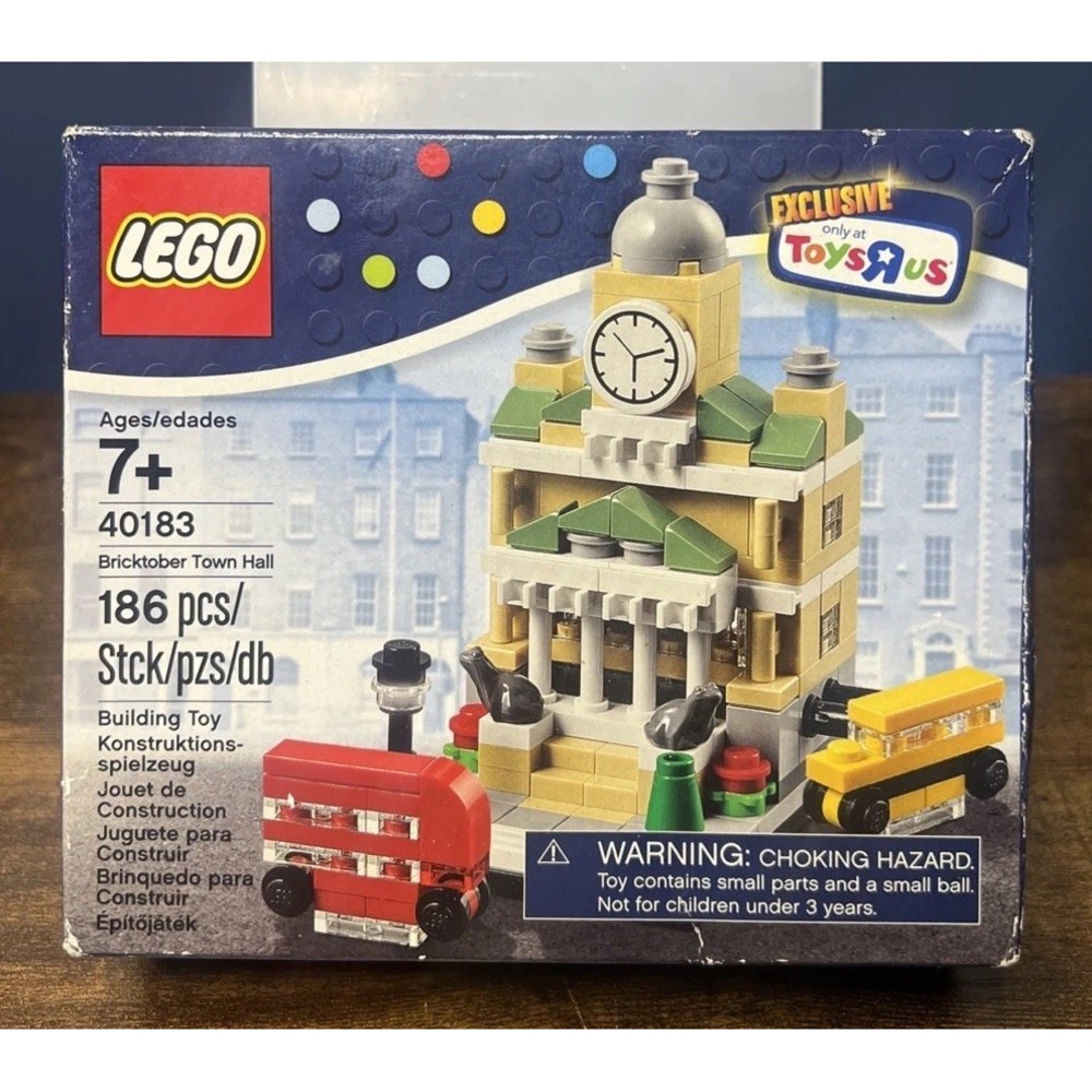 Lego 40183 Promotional Bricktober Town Hall BOX WEAR ToysRUs